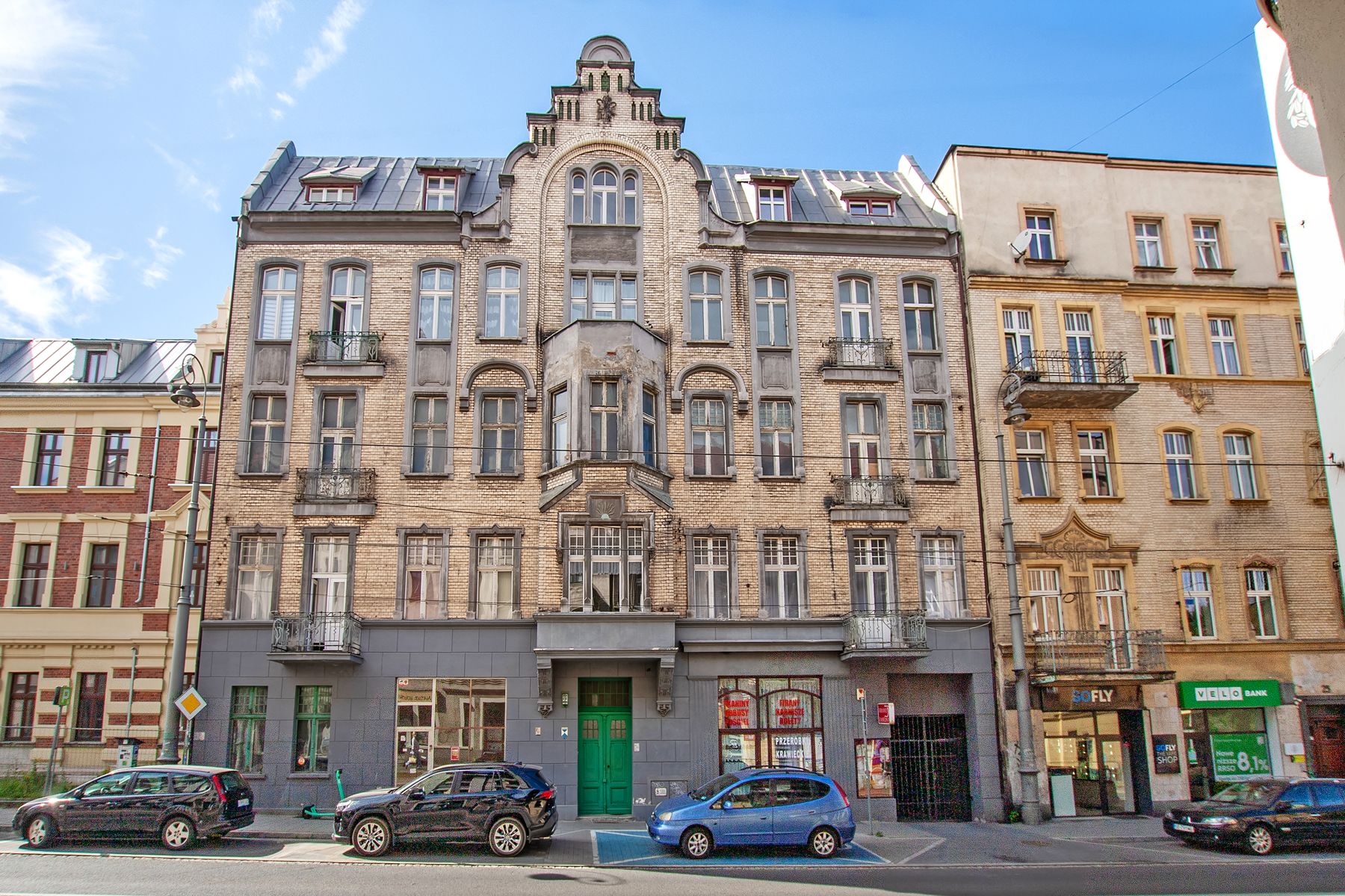 Fasada kamienicy przy ul. Kościuszki 27 w Katowicach